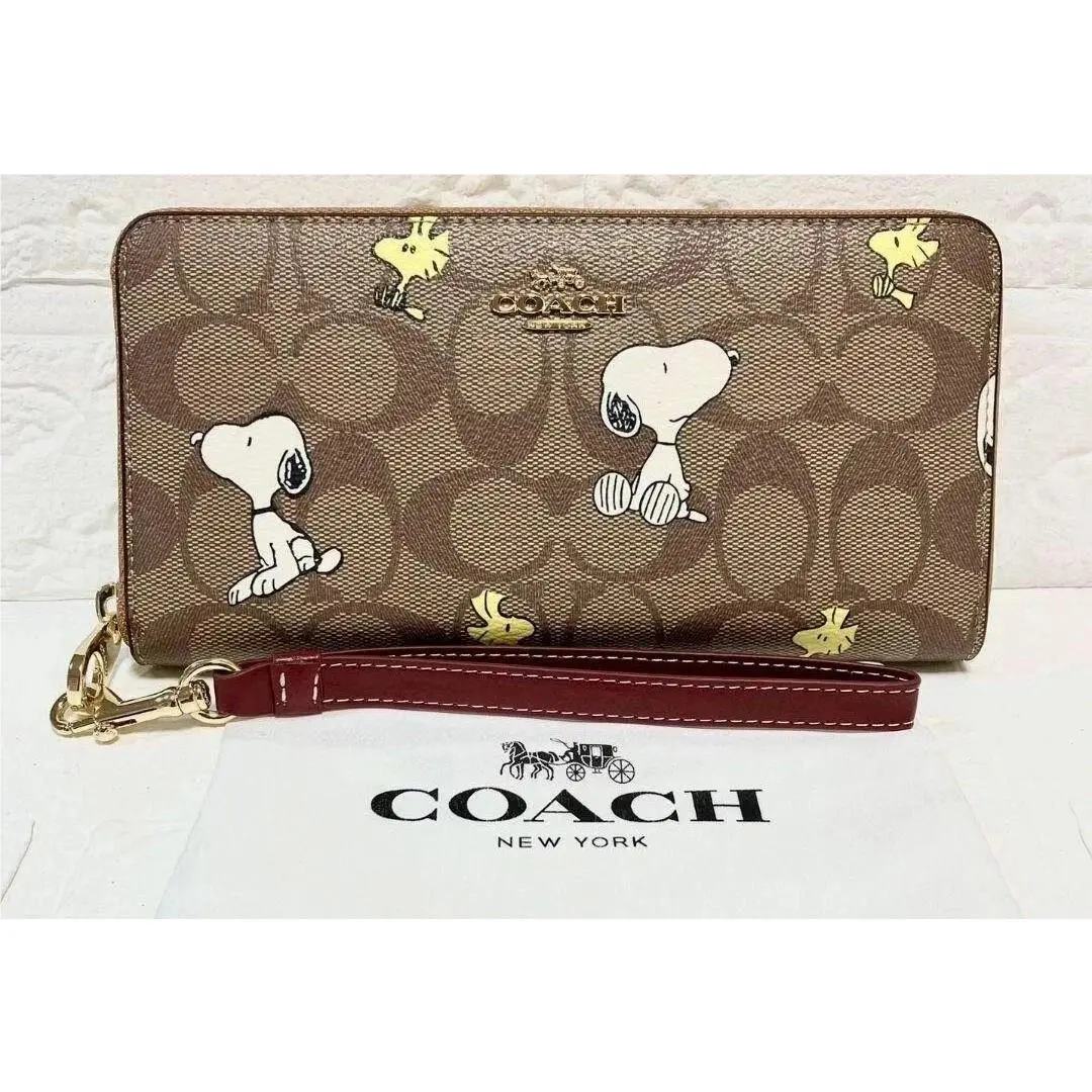 Coach x Peanuts Long Zip Around Wallet Snoopy Woodstock Khaki Signature CE705
