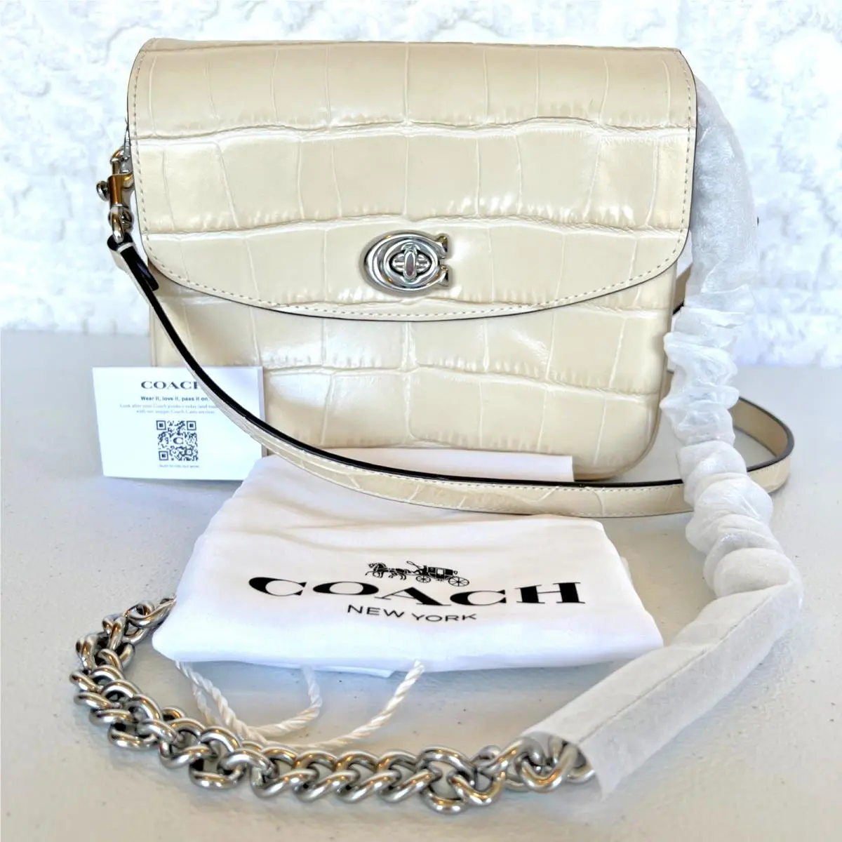Coach Cassie 19 Ivory Croc Embossed Leather 3-Way Crossbody Shoulder Handbag