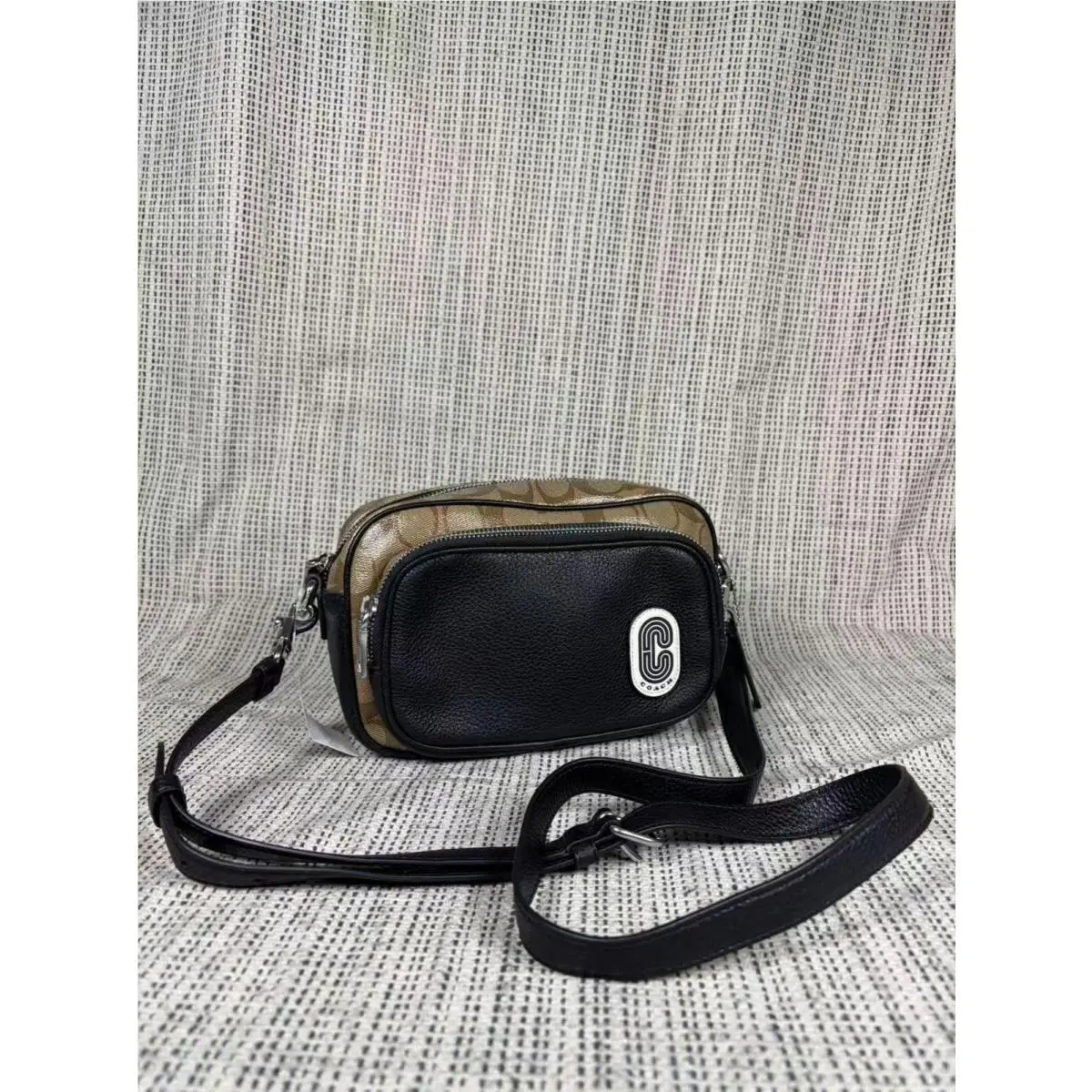 Coach Court Crossbody IN Signature Canvas with Coach Patch Coach 1695