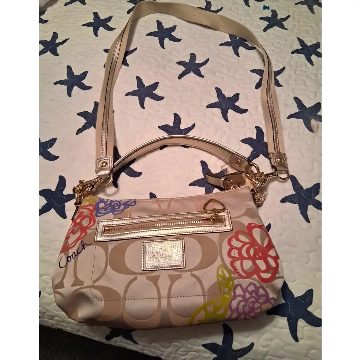Coach Signature Floral Shoulder Bag Zip w/ Charm Beige/multicolor