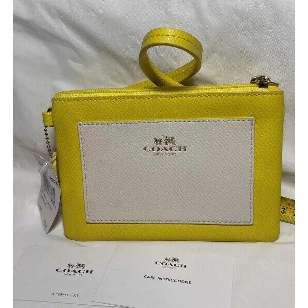 Coach Bcl Crossgrain Yellow Chalk Leather Wristlet 53142 Euc