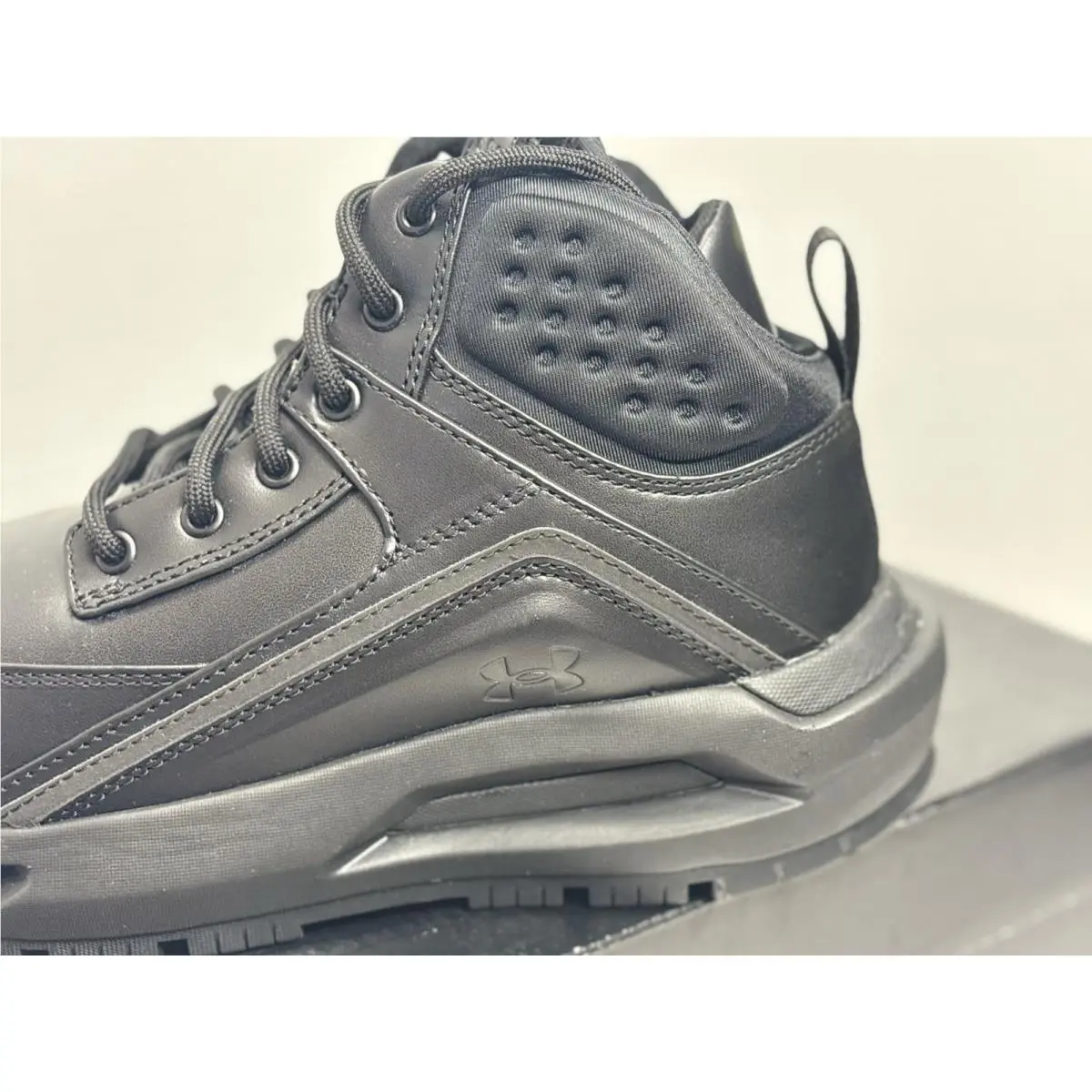 Under Armour shoes - 695 - 6005312 6005312-001 - Black 29