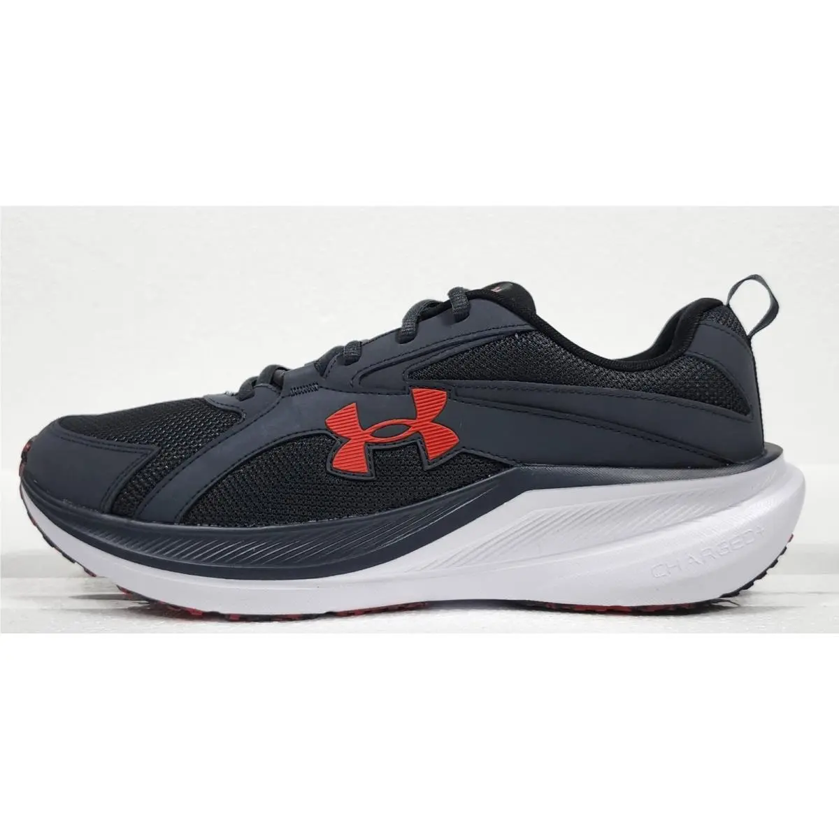 Men`s Running Shoes Size 13 Under Armour Charged Assert 11 Gray Red Sneakers