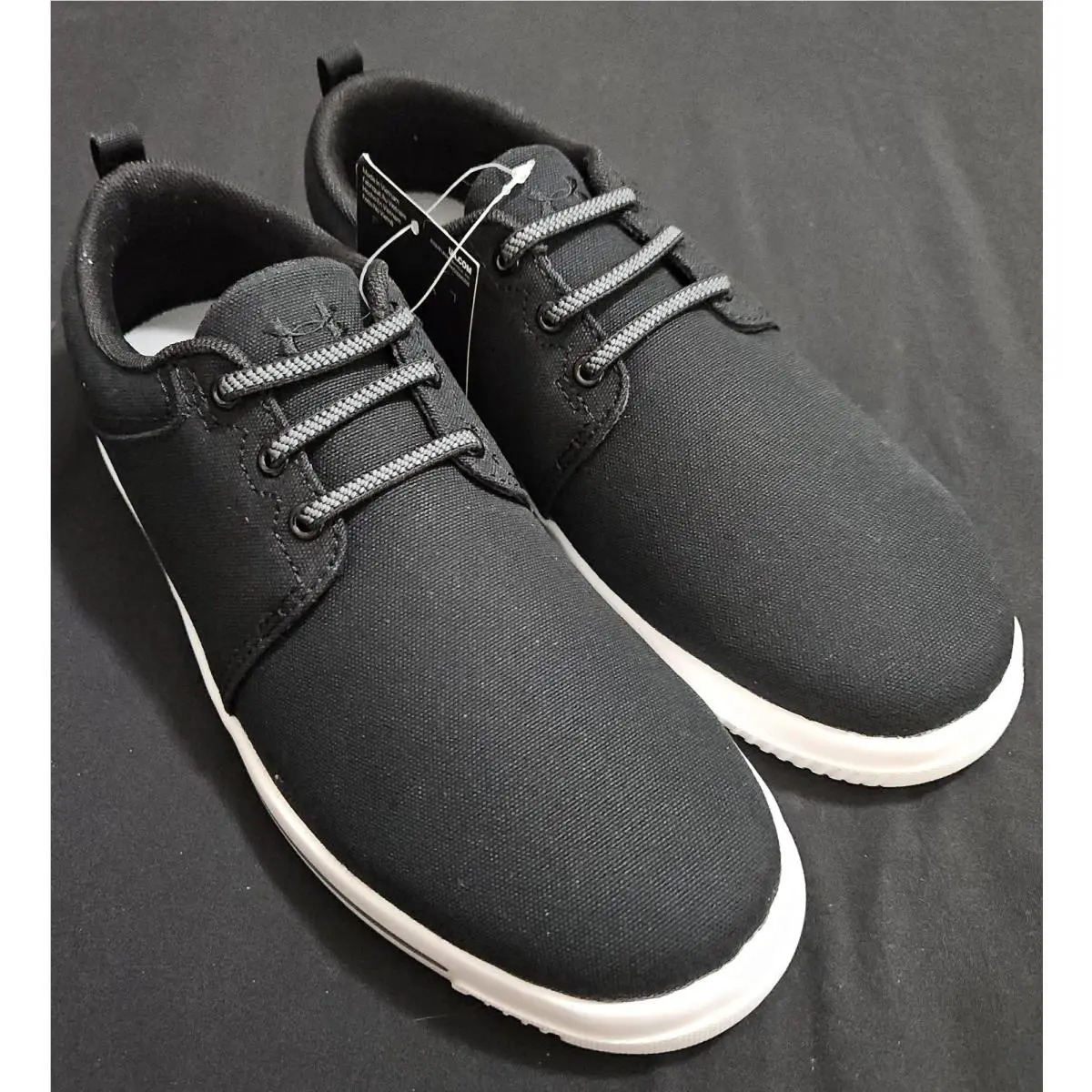 Under Armour UA Street Encounter Unisex Shoes Black 3027969 001 M6 W7.5 Slip