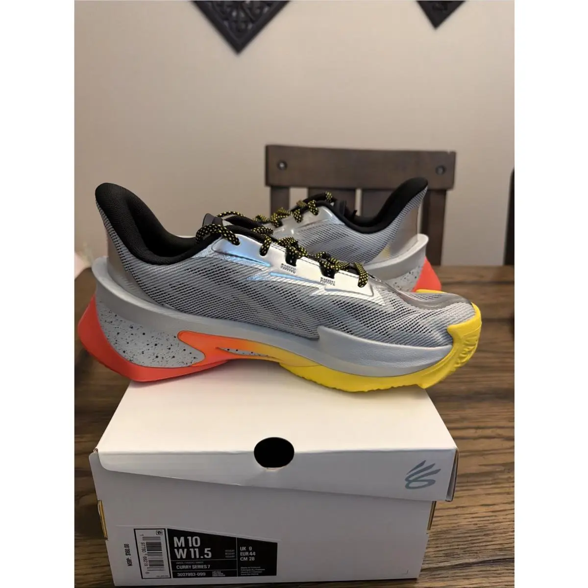 Under Armour shoes - Under Armour Curry Series 7 Unisex Basketball Shoes - 3027893-099 - Gray 3