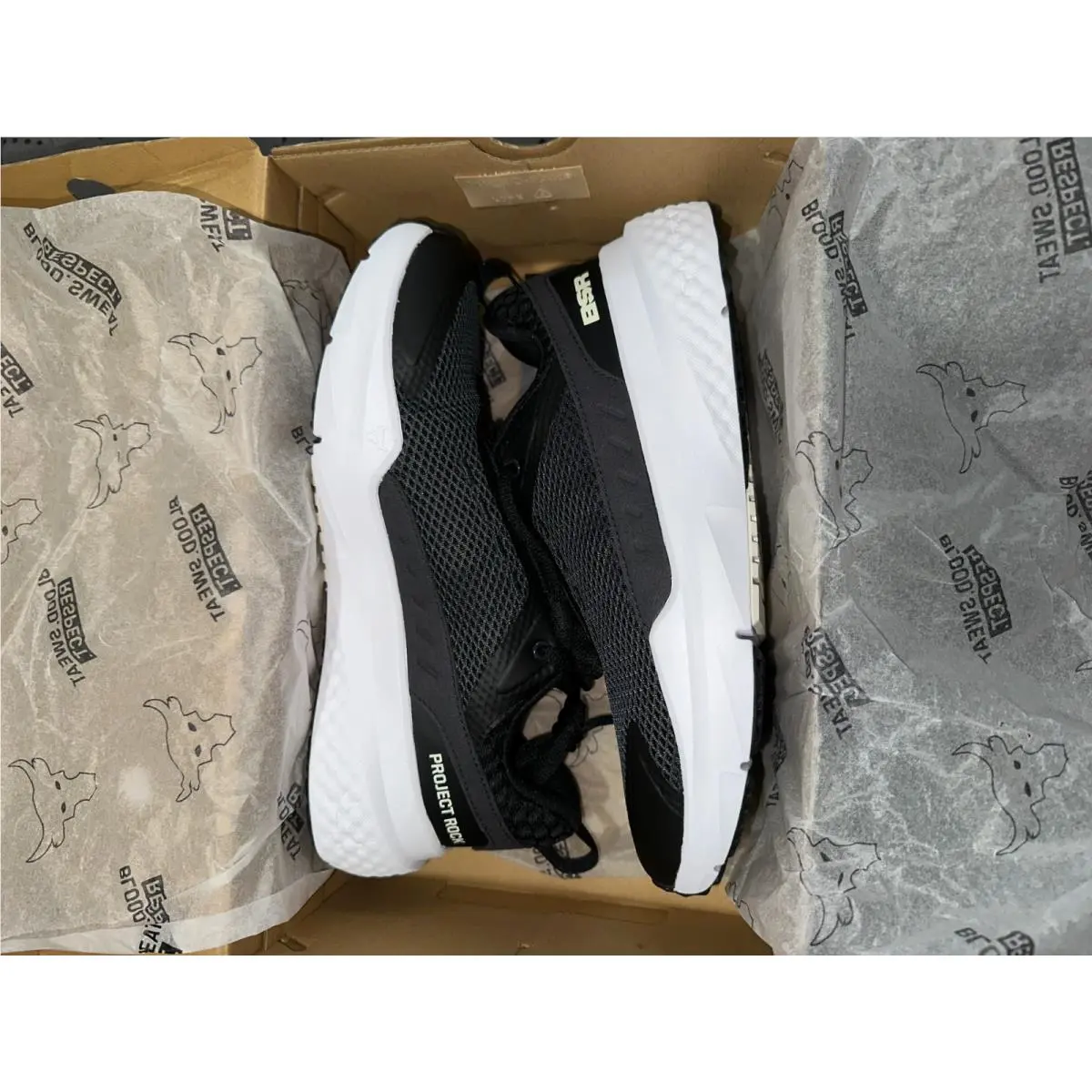 Under Armour shoes - UNDER ARMOUR THE ROCK CHARGED - BLACK + GRAY + WHITE 0