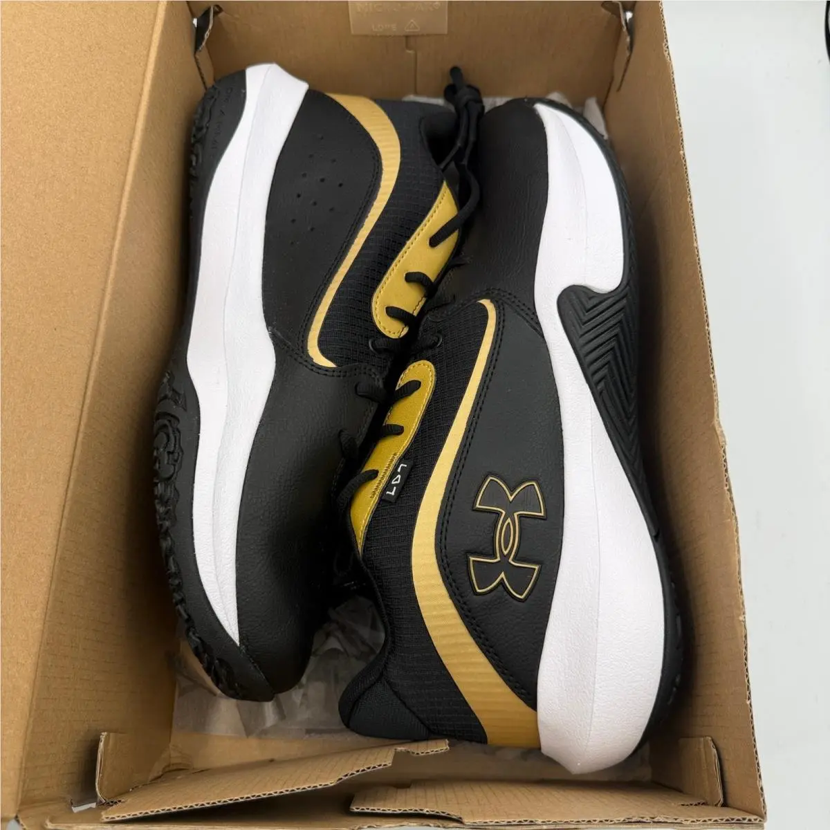 Under Armour shoes - UA Lockdown 7 - Lockdown - Black 4