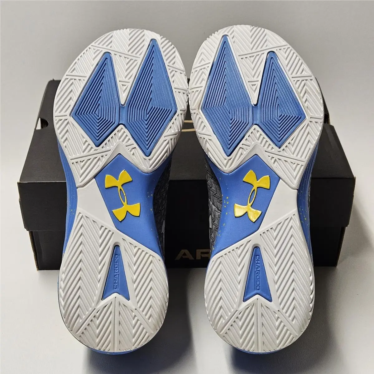 Under Armour shoes - Under Armour Clutchfit Drive 3 - 1274422-035 - Blue / Gray / Yellow / White, Manufacturer: STL (Steel) / WTR (Water) / WHT (White) (UPC: 190085879872) 4