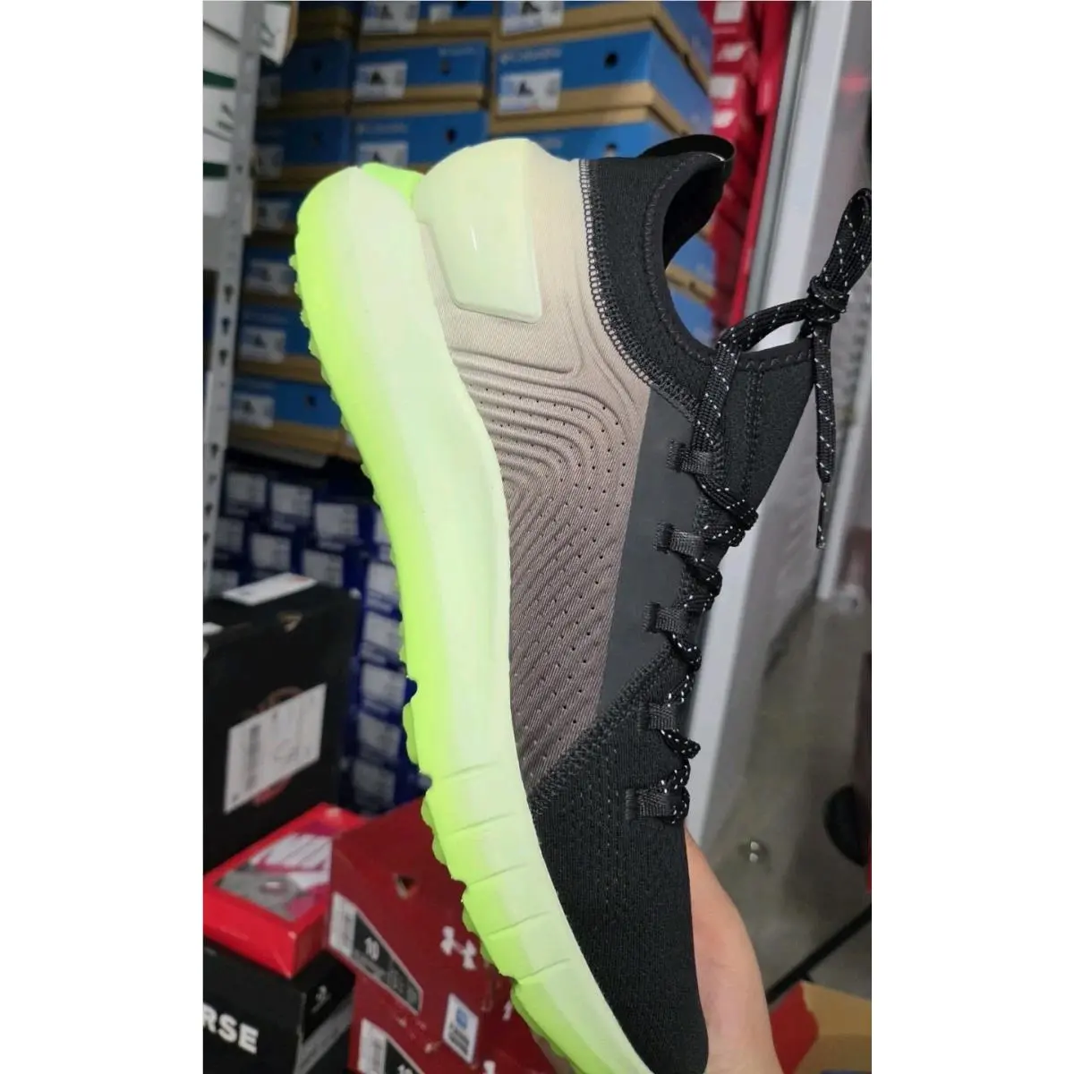 Under Armour shoes - Under Armour HOVR Phantom SE - 3022425-002 - Green 3