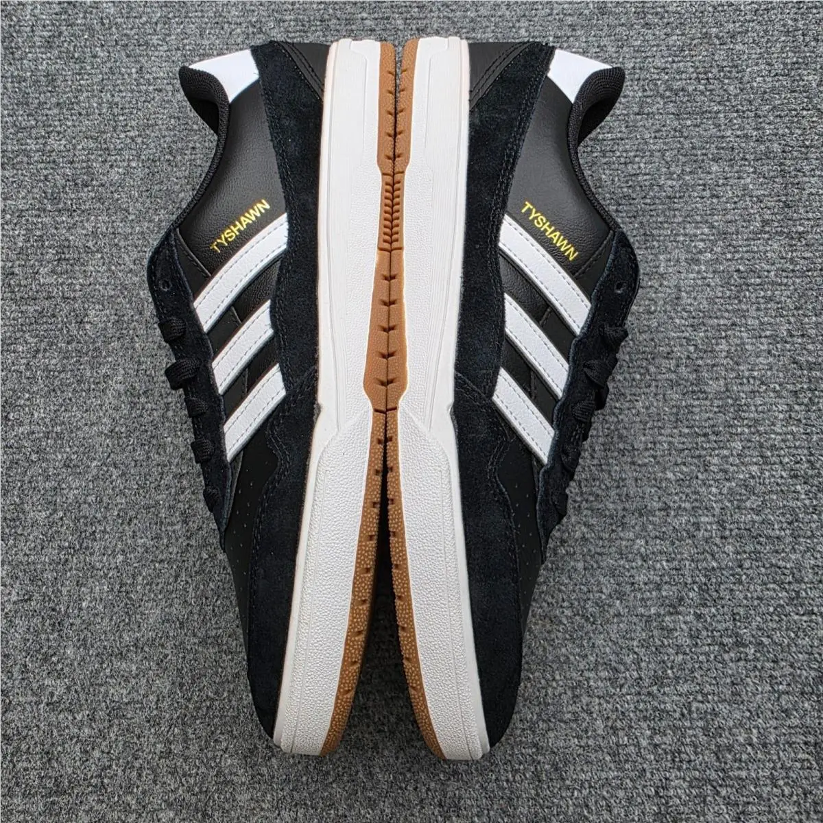 Adidas shoes - adidas Tyshawn II - Tyshawn - Black 6