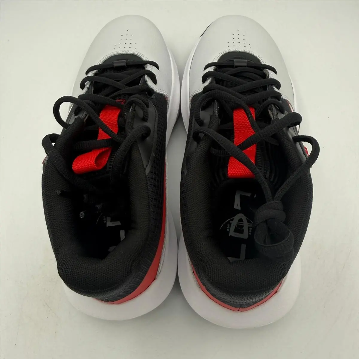 Under Armour shoes - Lockdown 7 - Lockdown - White 3