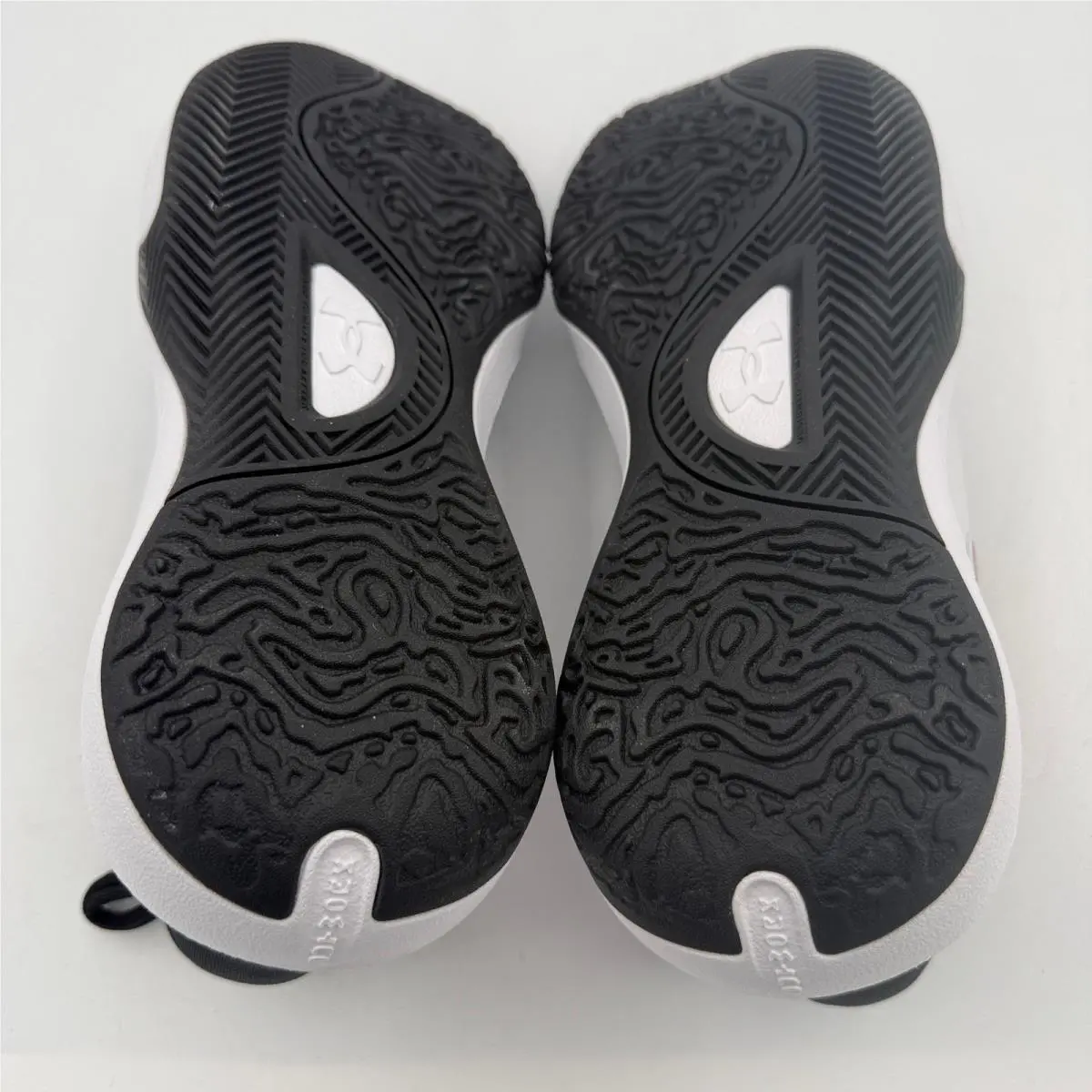 Under Armour shoes - Lockdown 7 - Lockdown - White 4