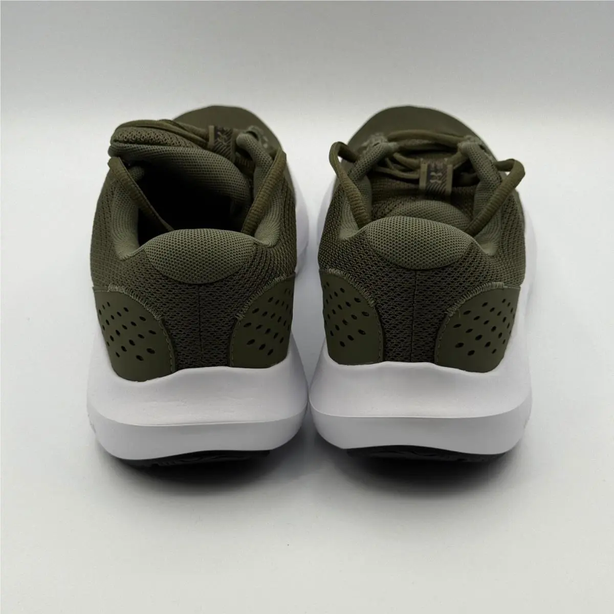 Under Armour shoes - Under Armour Charged Surge 4 - Green 1