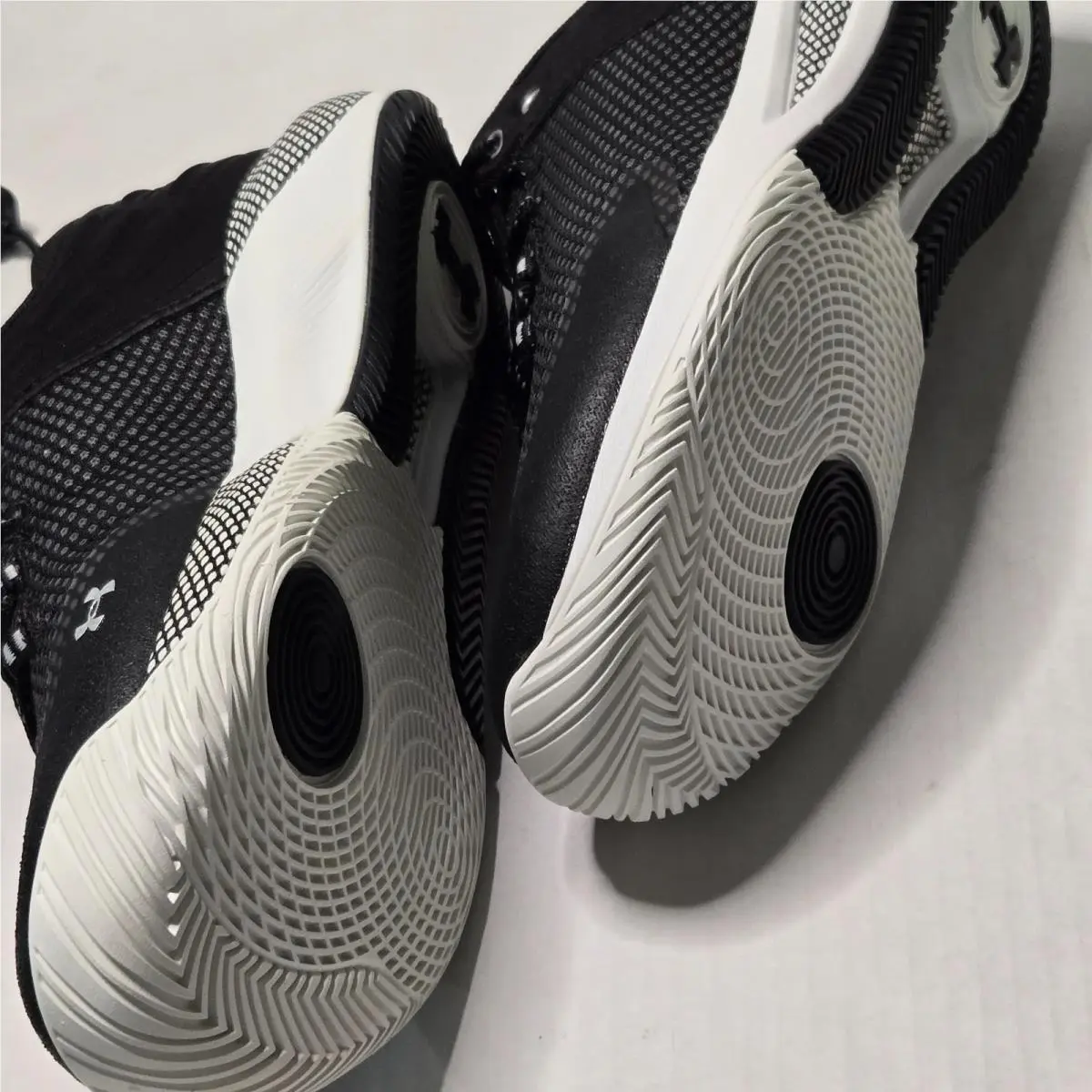 Under Armour shoes - Under armour HOVR - HOVR - Black 10