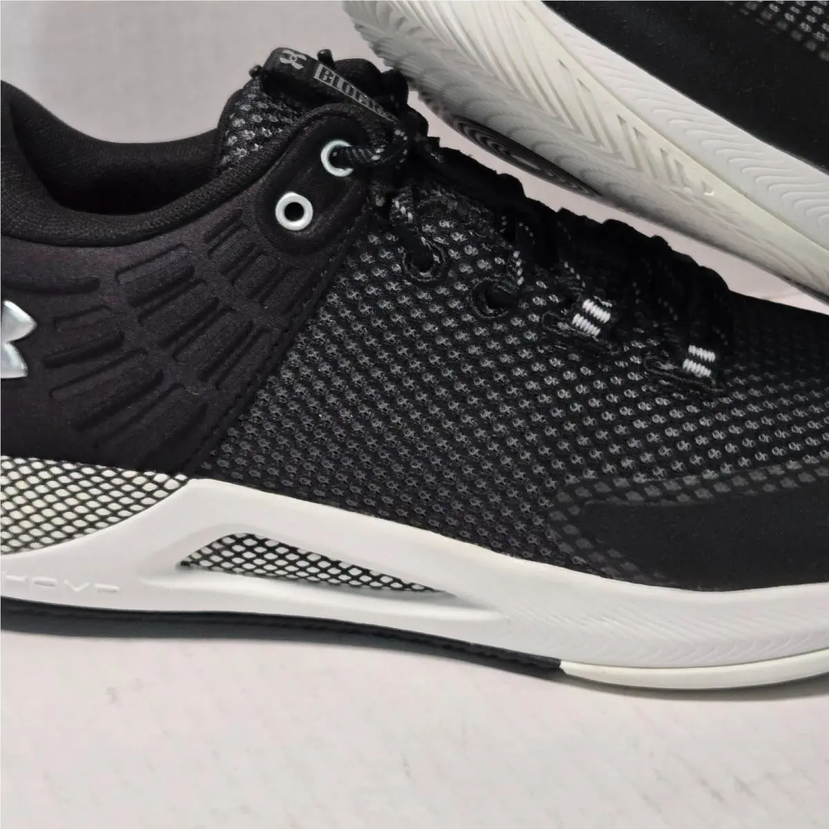 Under Armour shoes - Under armour HOVR - HOVR - Black 3