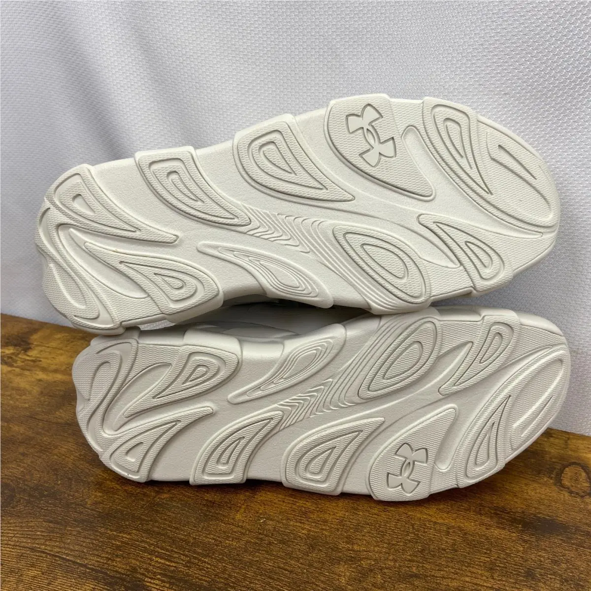 Under Armour shoes - Under Armour Halo Runner - Halo Runner - 6005287-110 - White 9