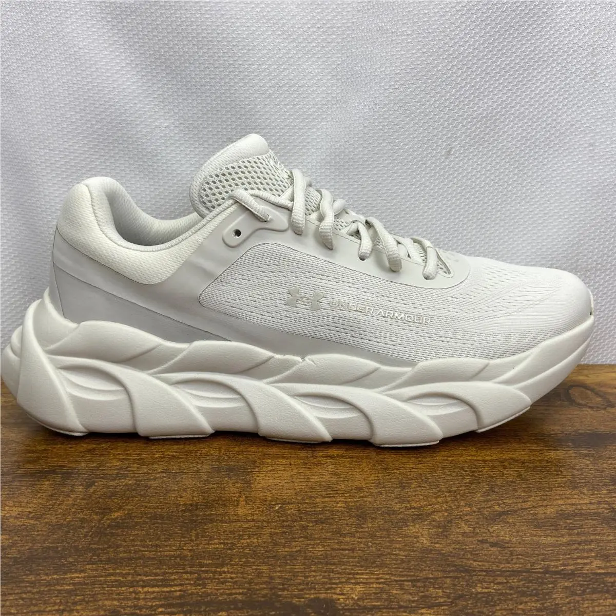 Under Armour shoes - Under Armour Halo Runner - Halo Runner - 6005287-110 - White 0