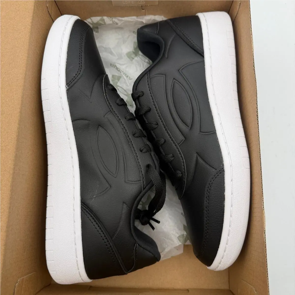 Under Armour shoes - UA Tempo - Tempo - Black 3