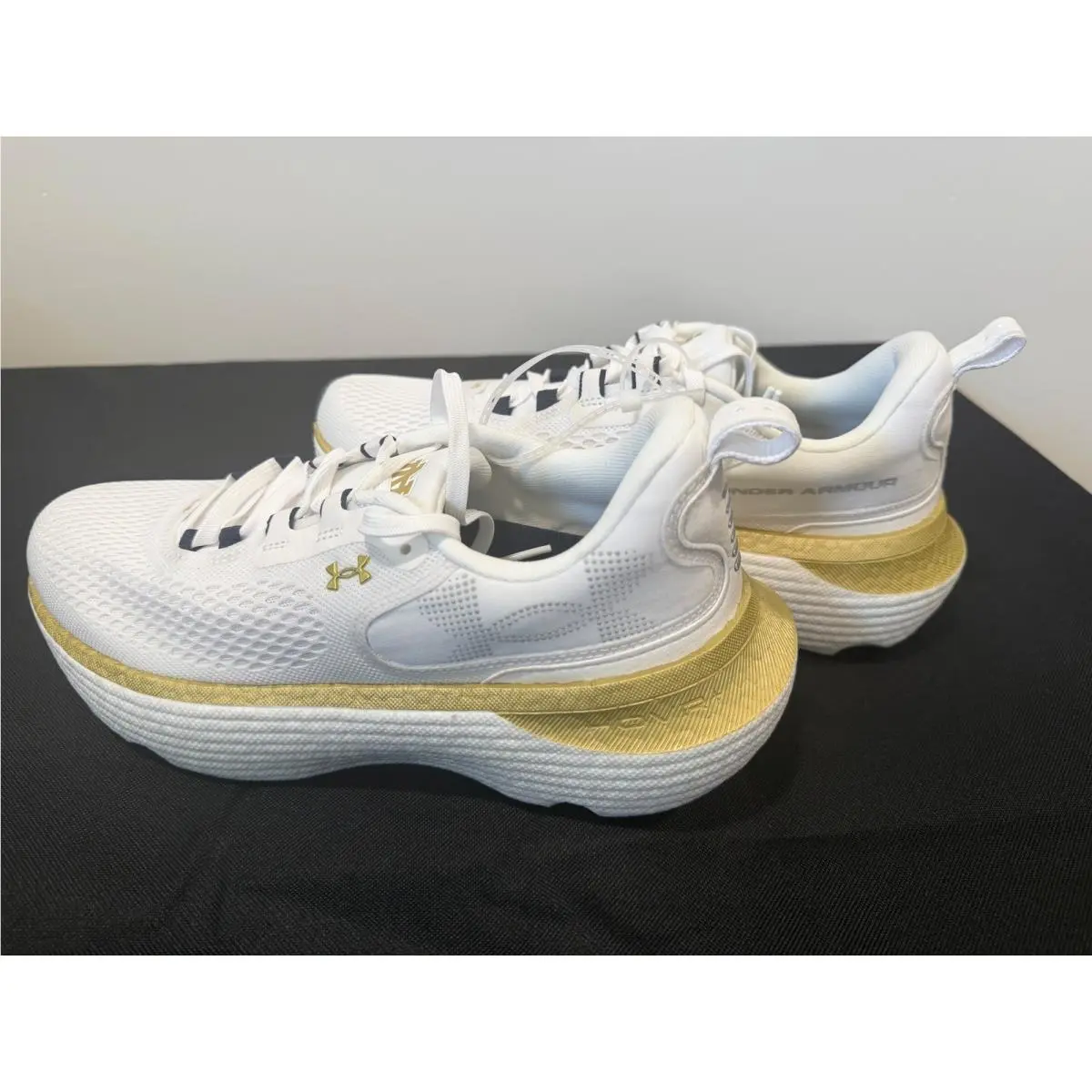 Under Armour shoes - Under Armour HOVR Phantom 3 SE - White 2