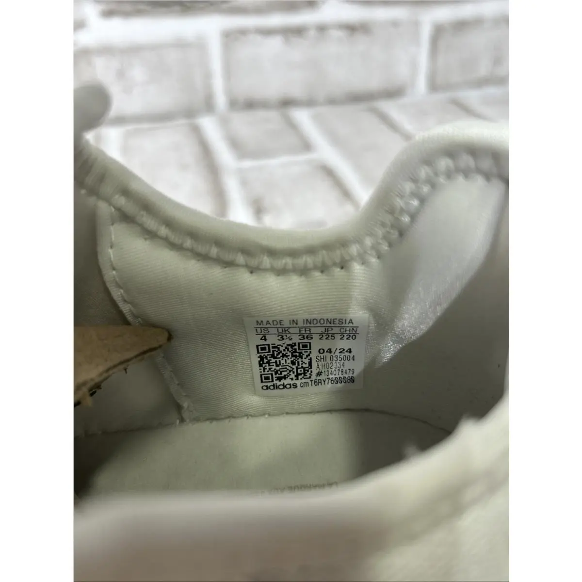 Adidas shoes - adidas NMD R1 - NMD - White 6