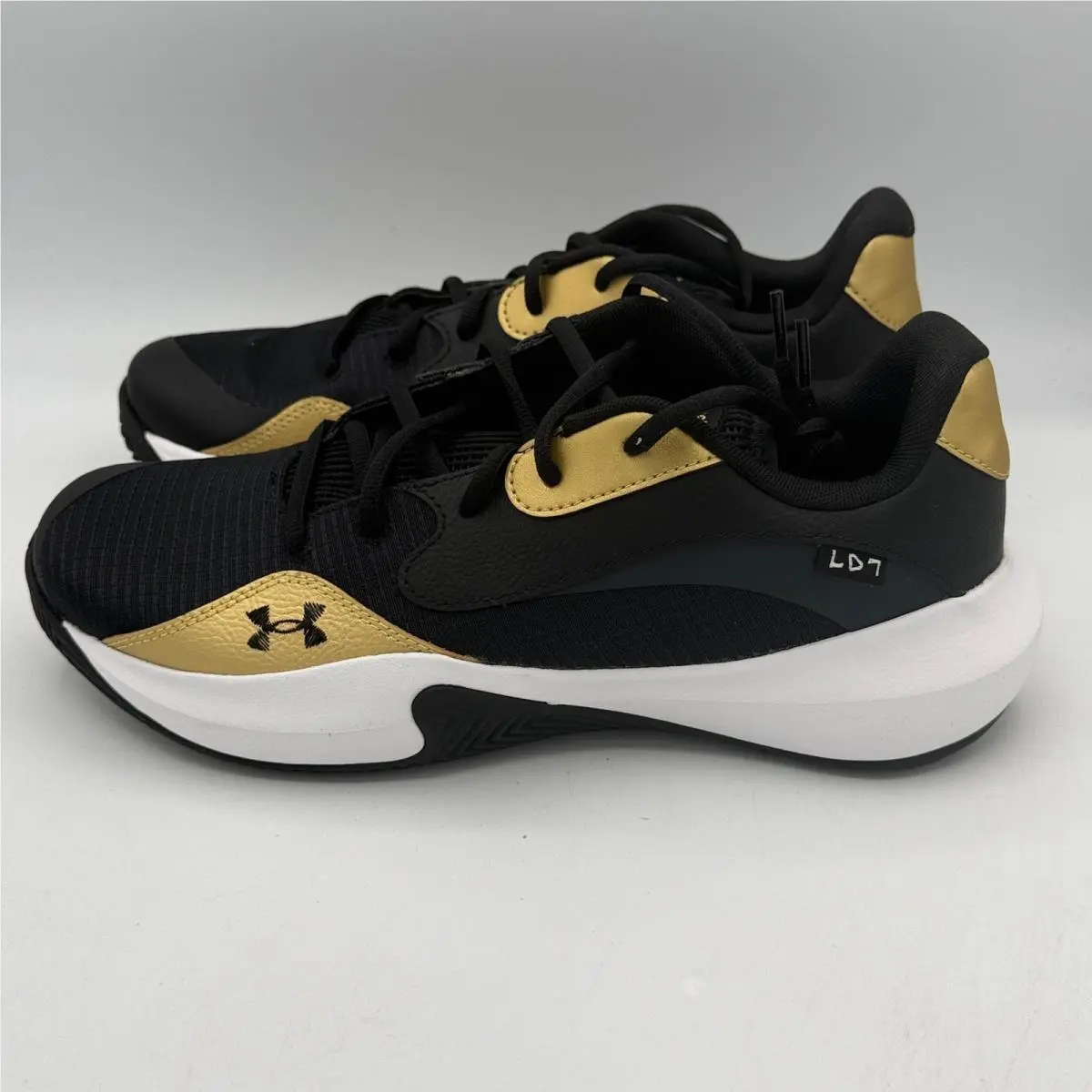 Under Armour shoes - Under Armour Lockdown 7 Low - Black 2
