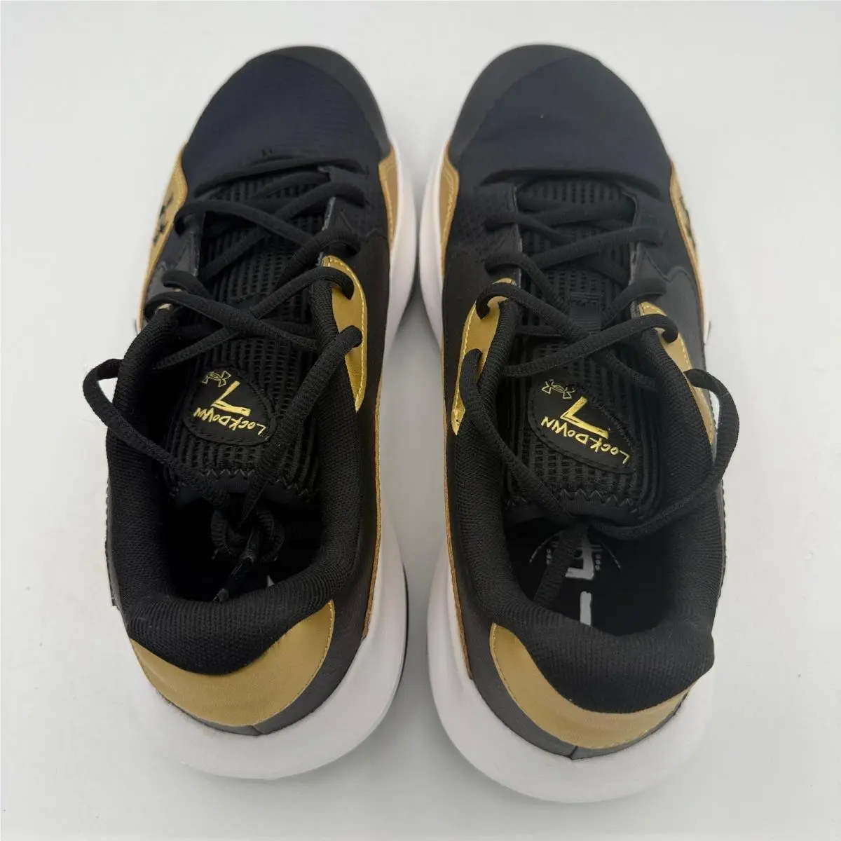 Under Armour shoes - Under Armour Lockdown 7 Low - Black 3