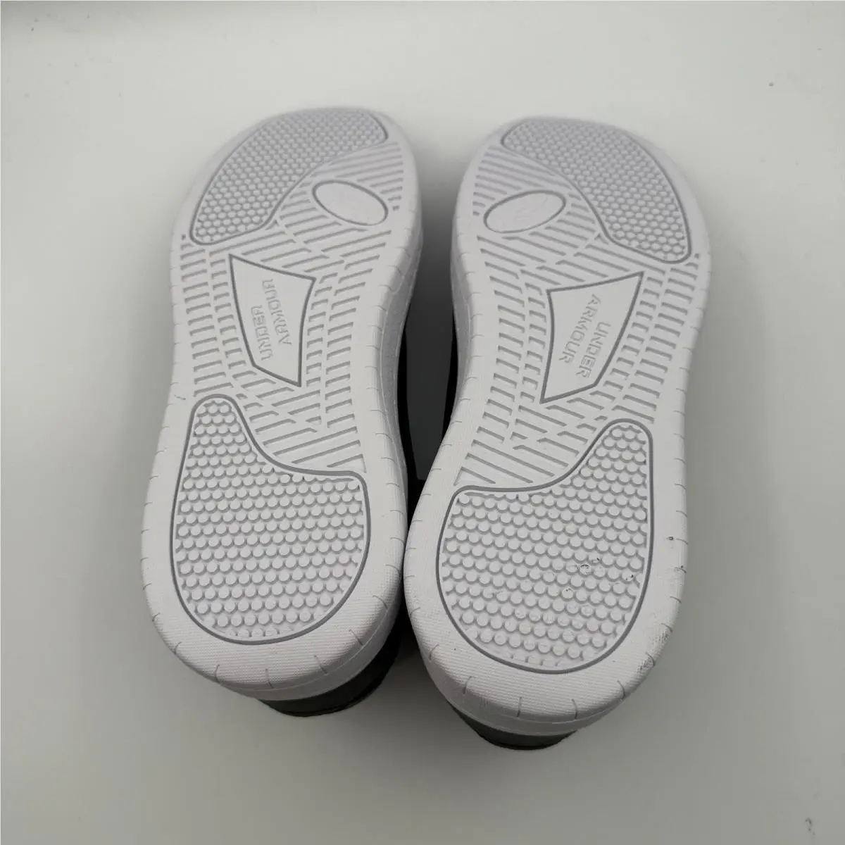 Under Armour shoes - UA Tempo - Tempo - Black 2