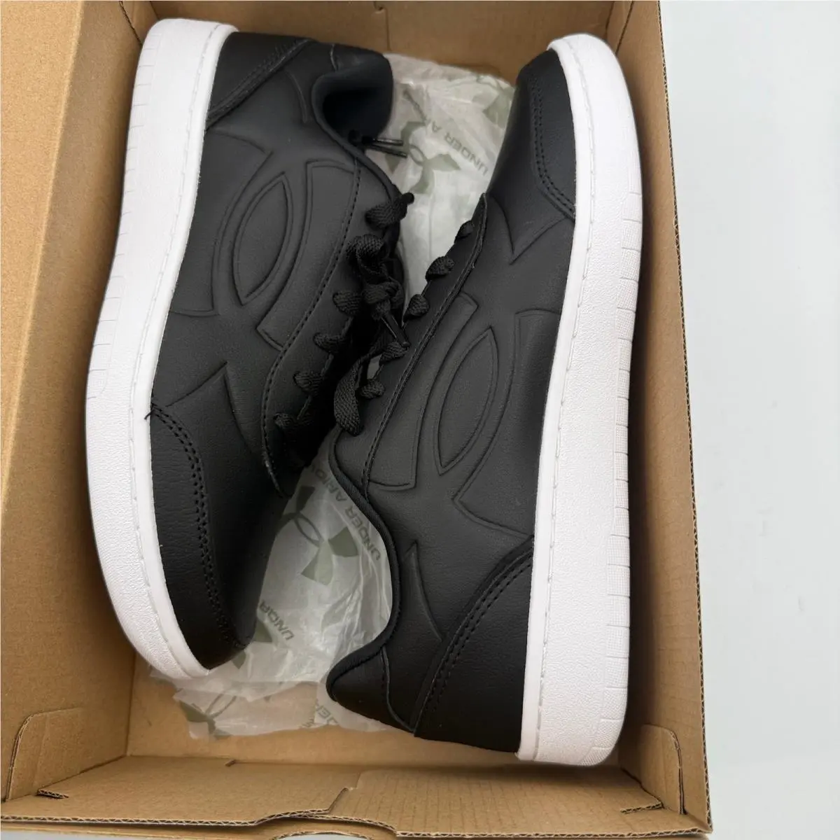 Under Armour shoes - UA Tempo - Tempo - Black 4