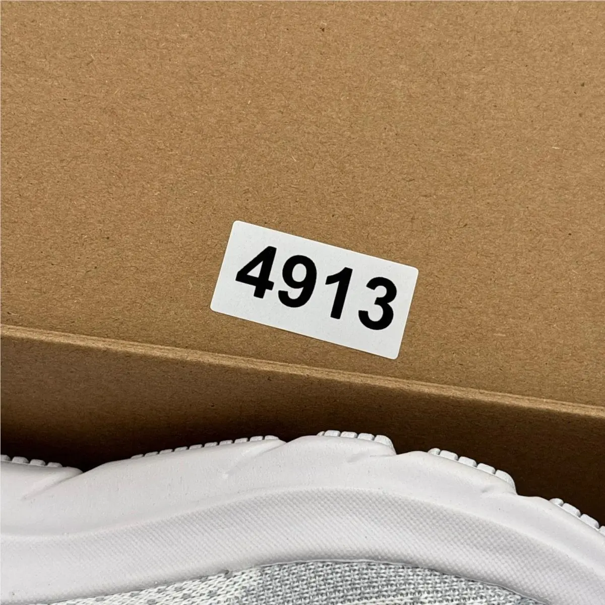 Under Armour shoes - UA HOVR Turbulence 2 - HOVR Turbulence - White 6