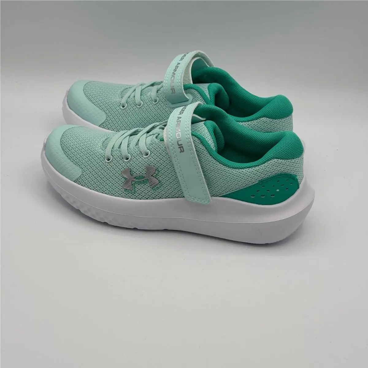 Under Armour shoes - UA GPS Surge 4 AC - Green 2