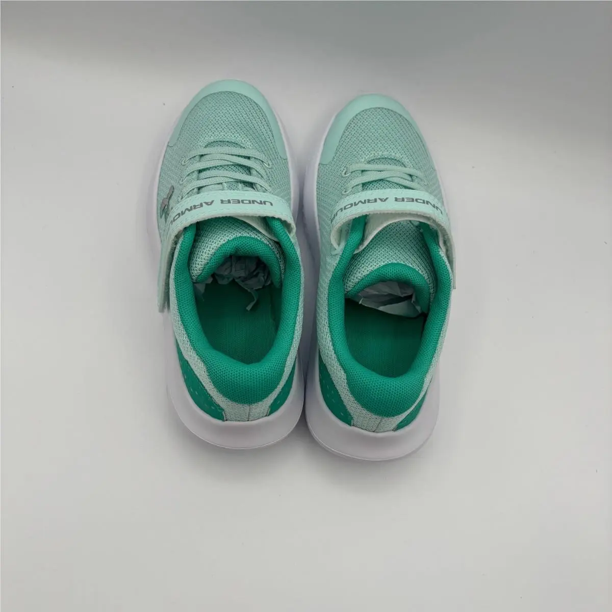 Under Armour shoes - UA GPS Surge 4 AC - Green 3