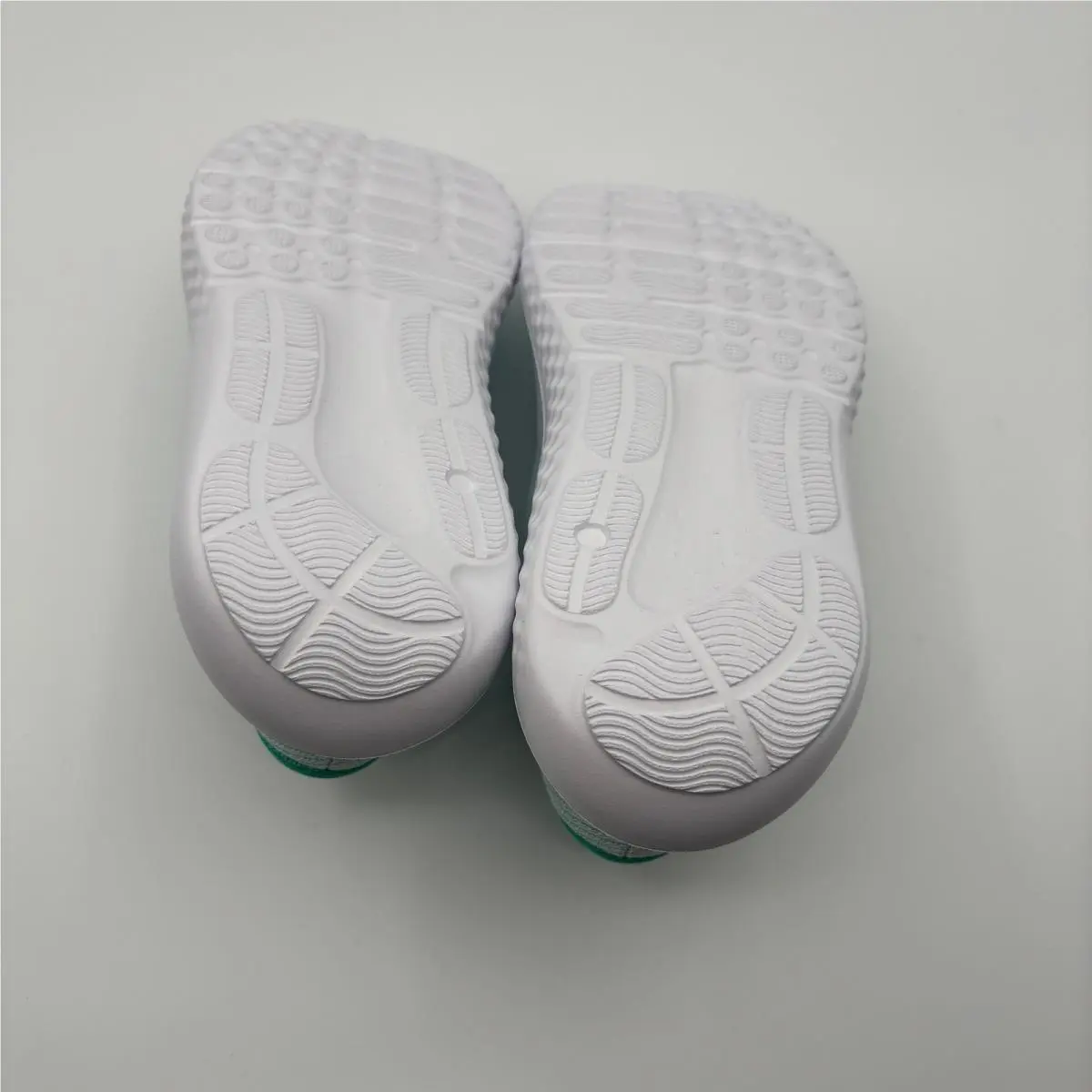 Under Armour shoes - UA GPS Surge 4 AC - Green 4