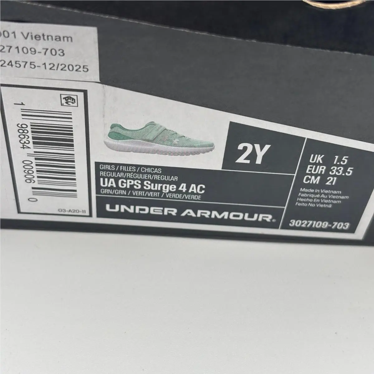 Under Armour shoes - UA GPS Surge 4 AC - Green 0