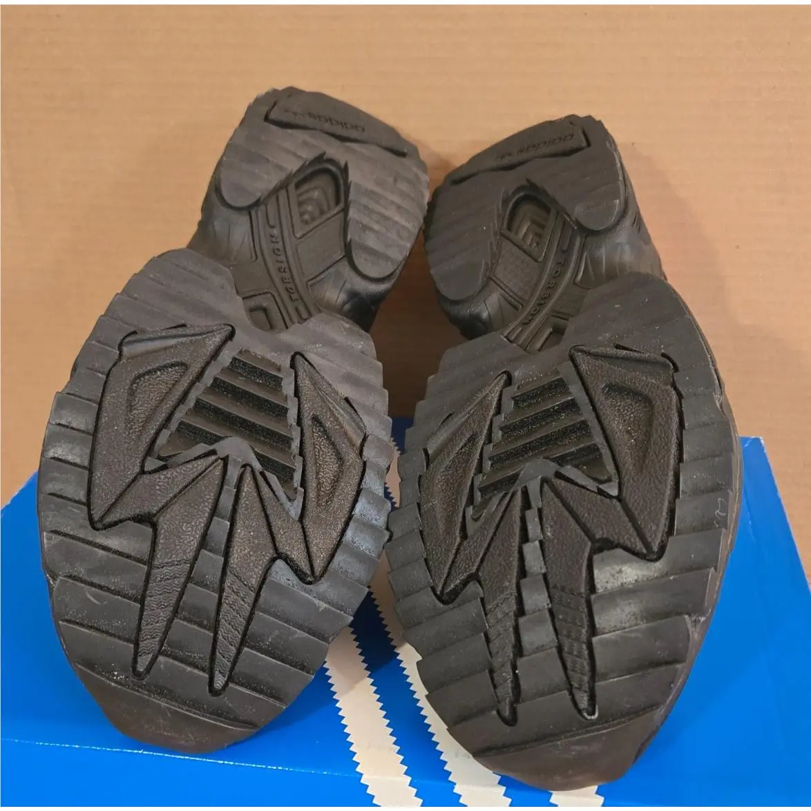 Adidas shoes - EE5592 - EE5592 - Core Black/Trace Grey Met./Flash Orange (UPC: 192615329253) 4