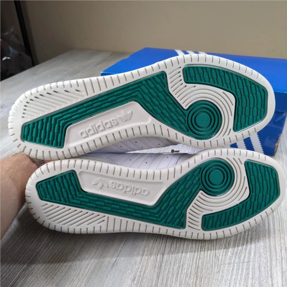 Adidas shoes - adidas Powerphase - Powerphase - White 3