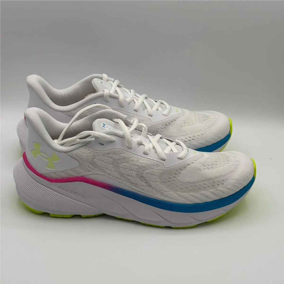 Under Armour UA W Turbulence 3 Shoes Womens Size 9.5 White Running 3027479-101