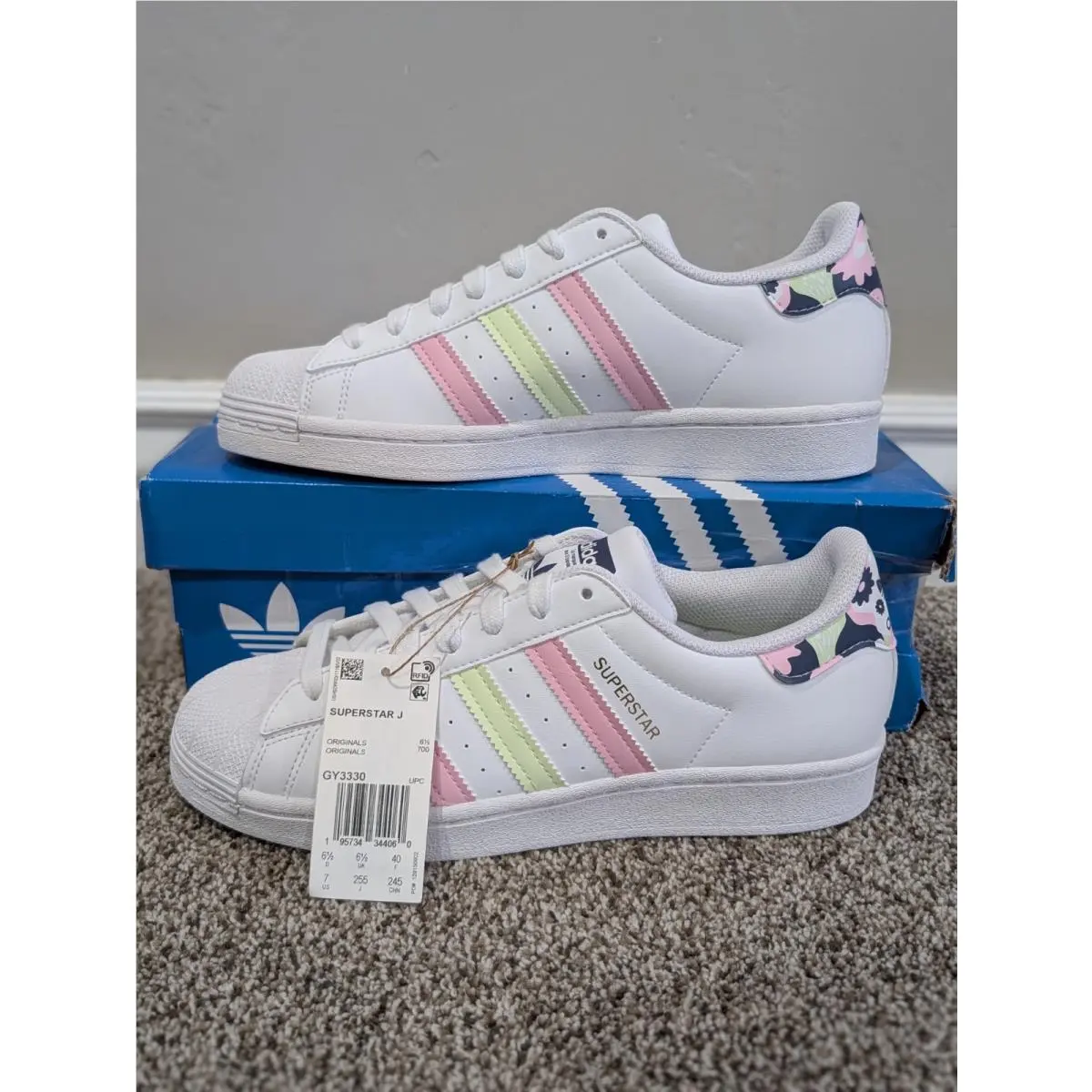 Adidas shoes - Adidas	Superstar J - Multicolor 0