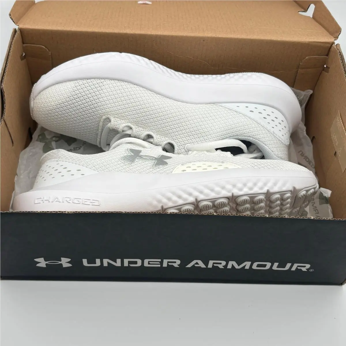 Under Armour shoes - Under Armour Charged Surge 4 - White 5