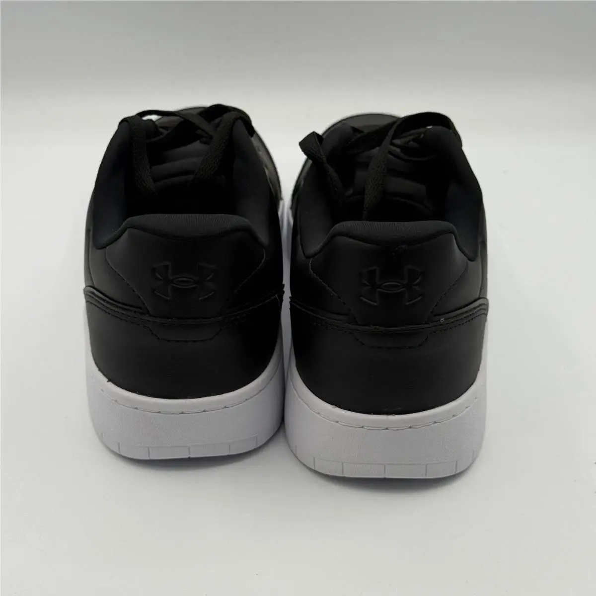 Under Armour shoes - UA Tempo - Tempo - Black 1
