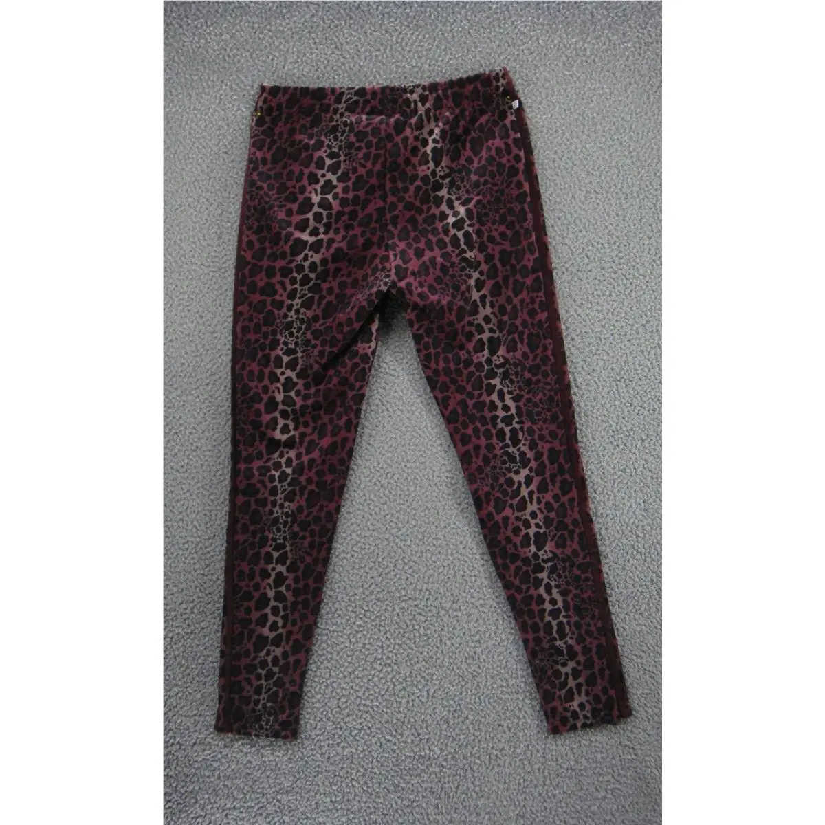 Adidas clothing - Maroon 7