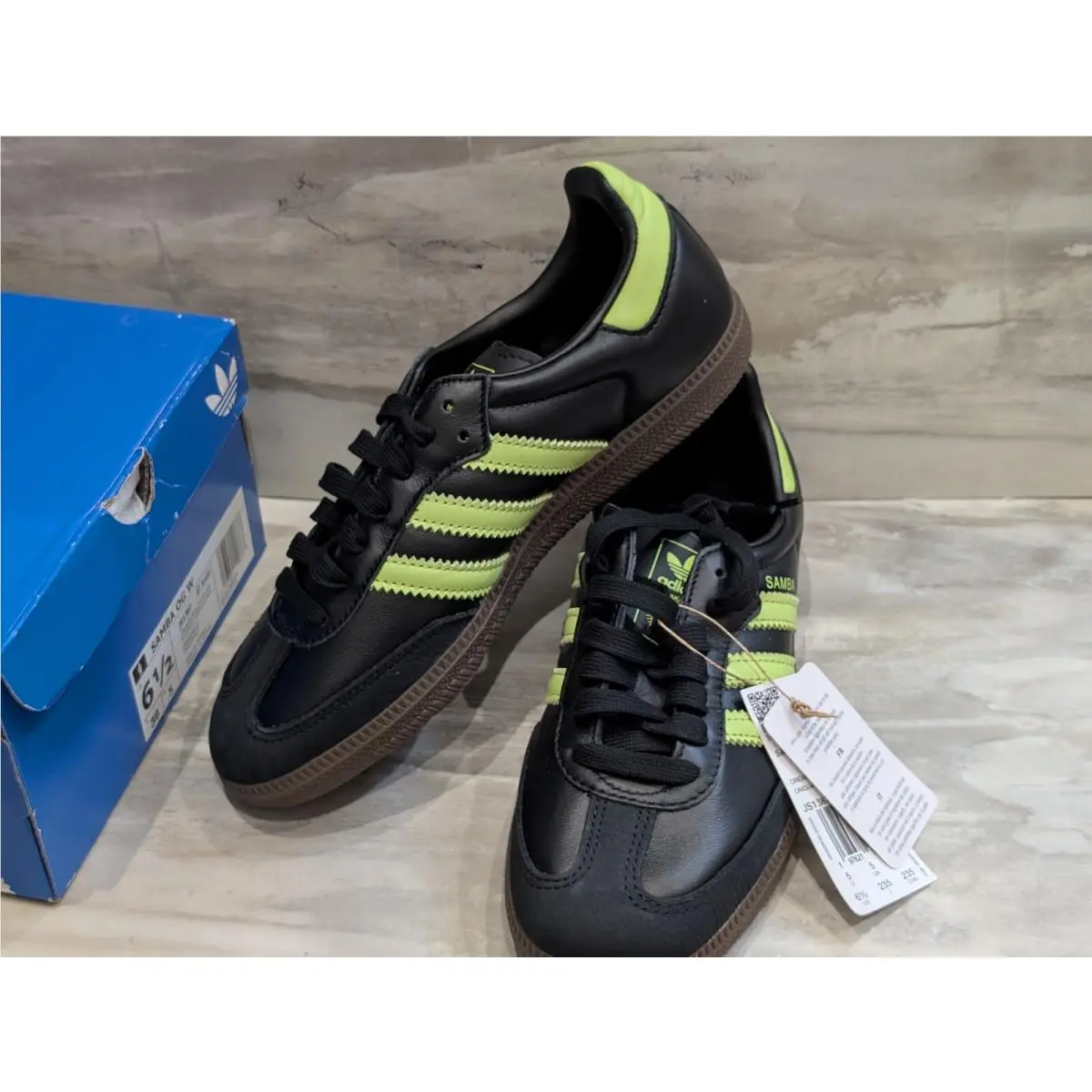 Adidas Samba OG Classic Black and Neon Green Sneakers Size 6.5