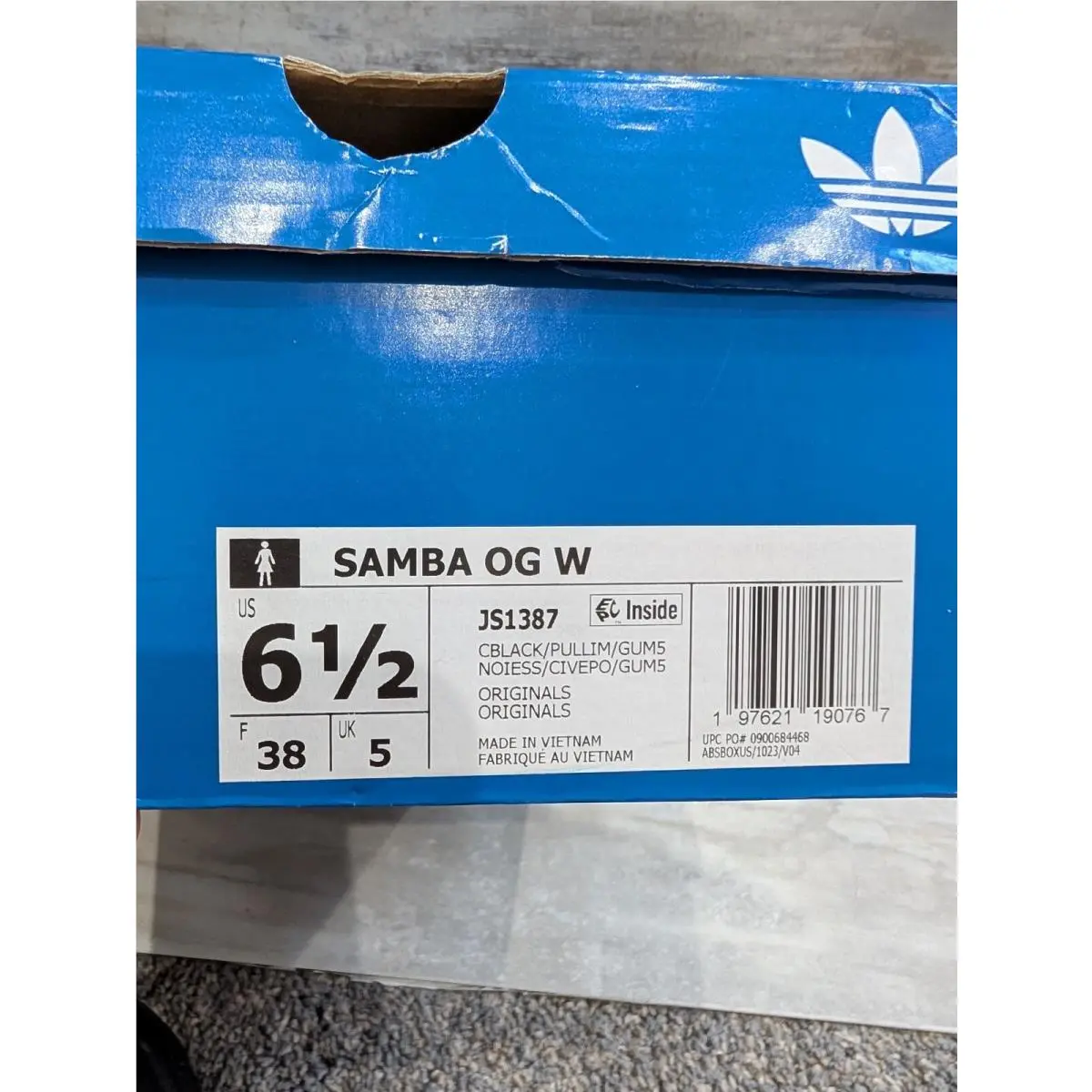 Adidas shoes - Black 5