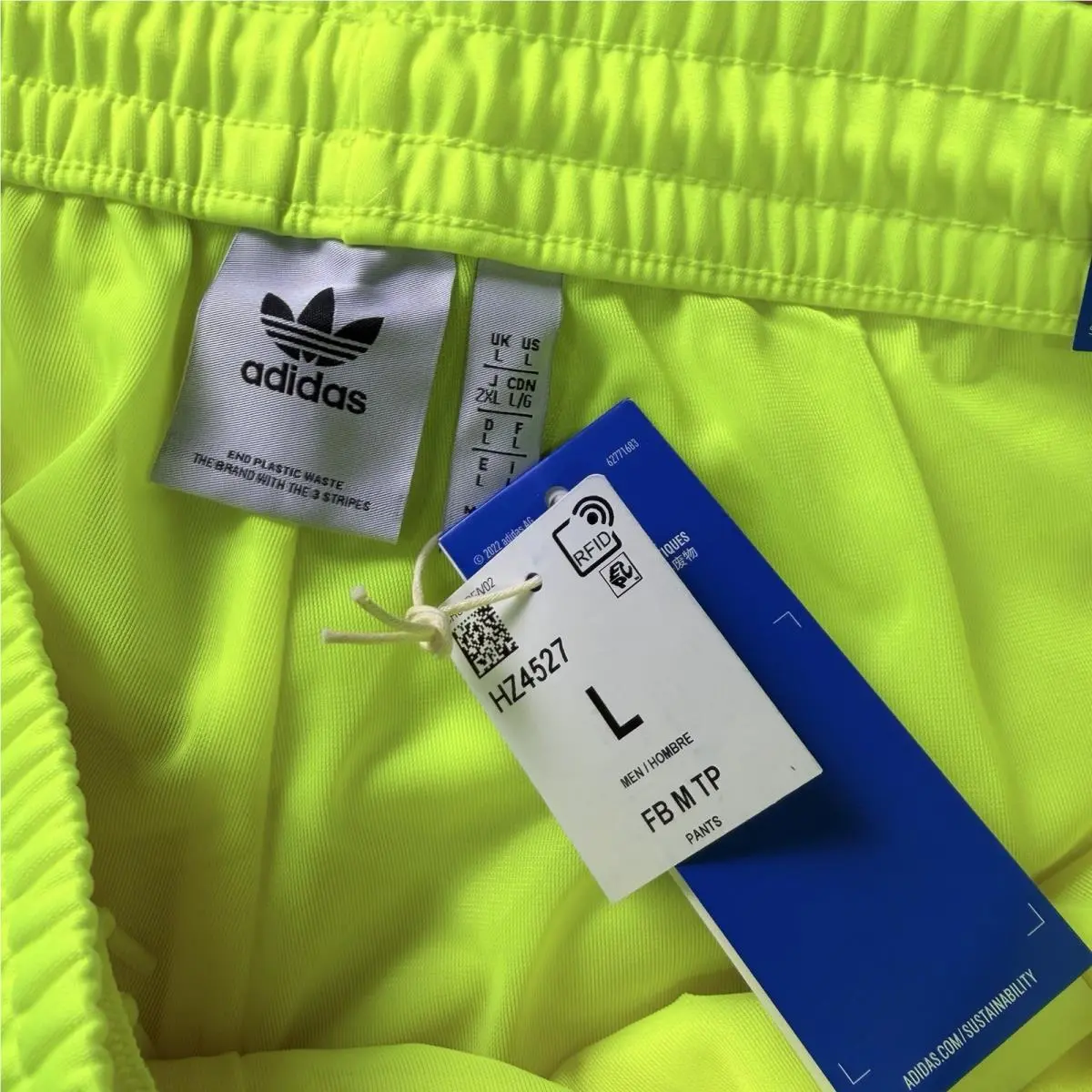 Adidas clothing - Yellow 6