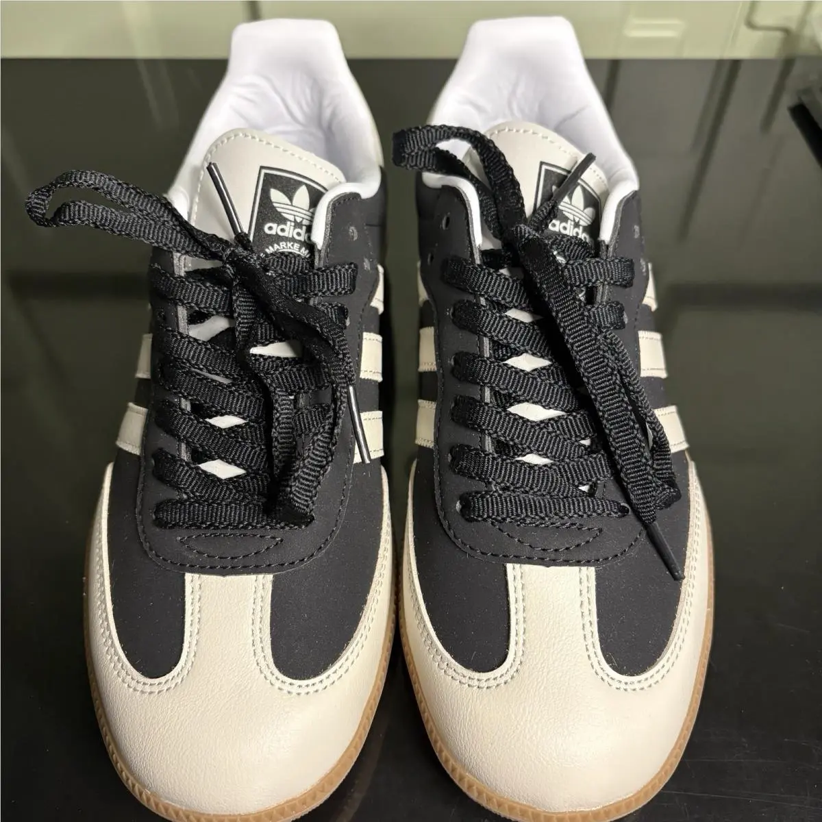 Adidas Women`s OG Sambas Black Sneaker. Size 7 1/2