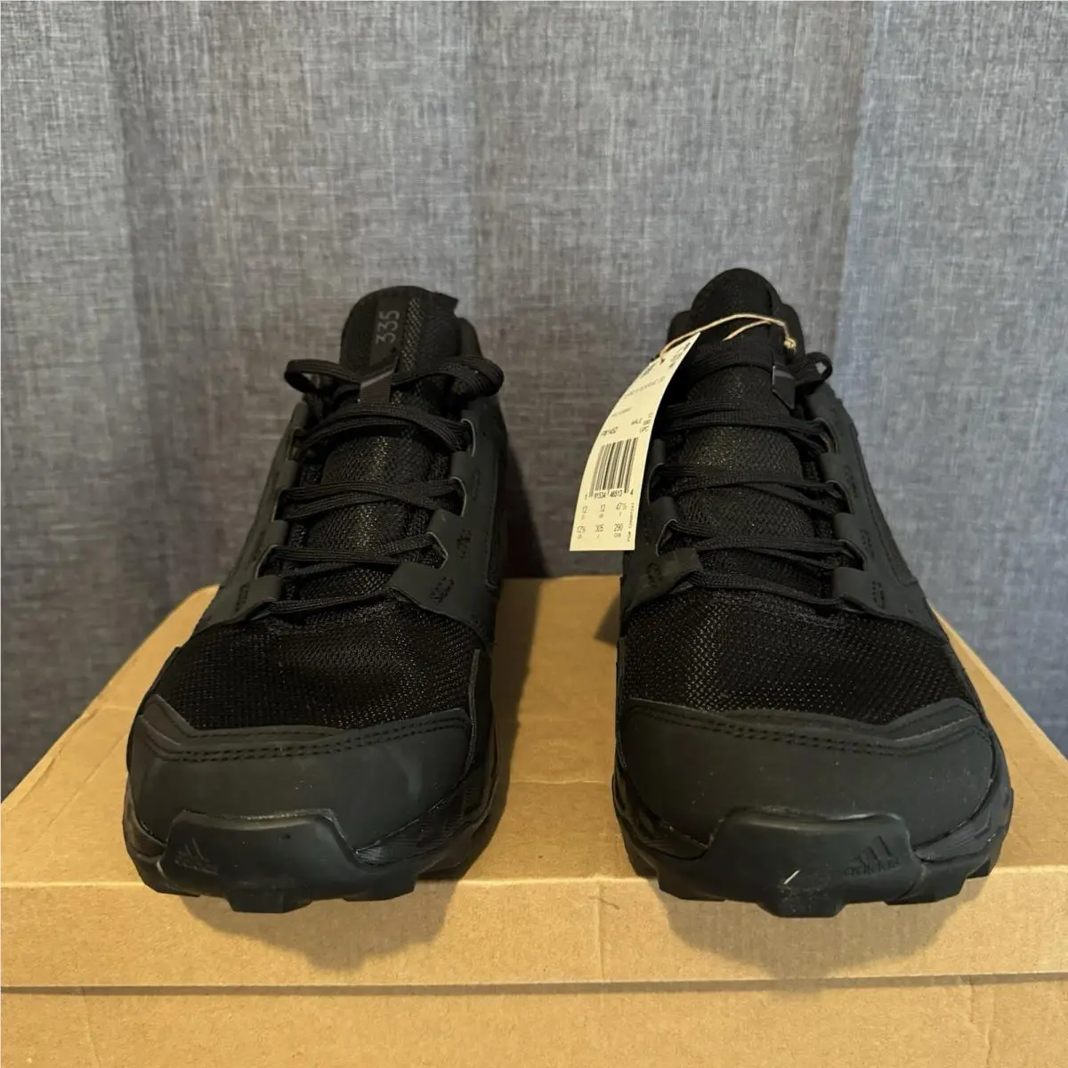 Adidas shoes - Black 3