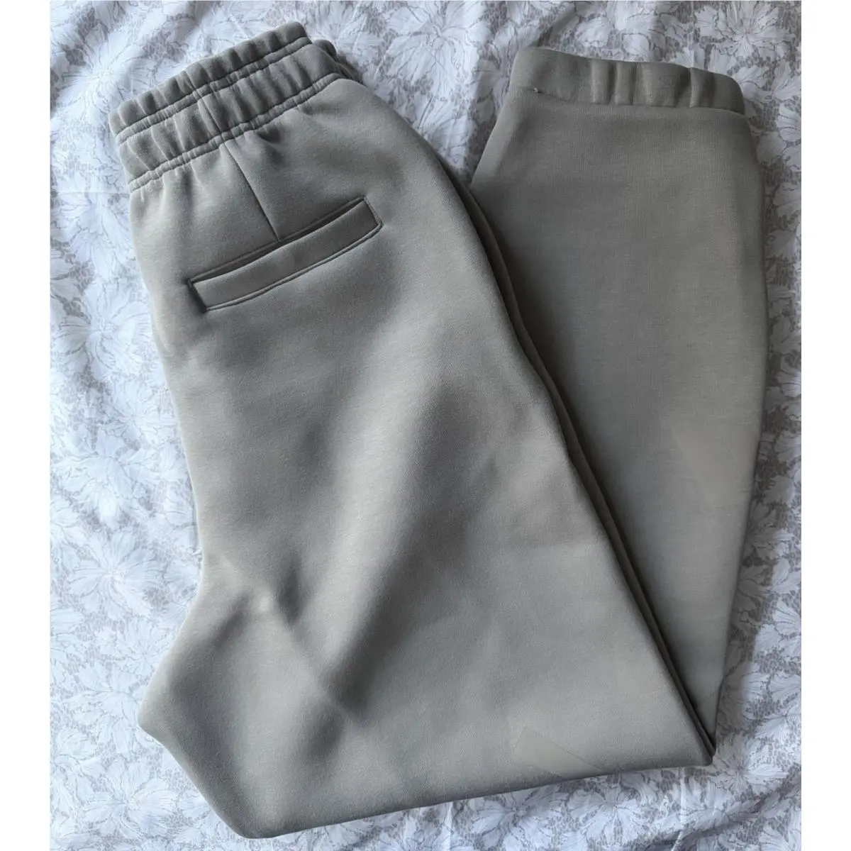 Adidas clothing - Beige 4