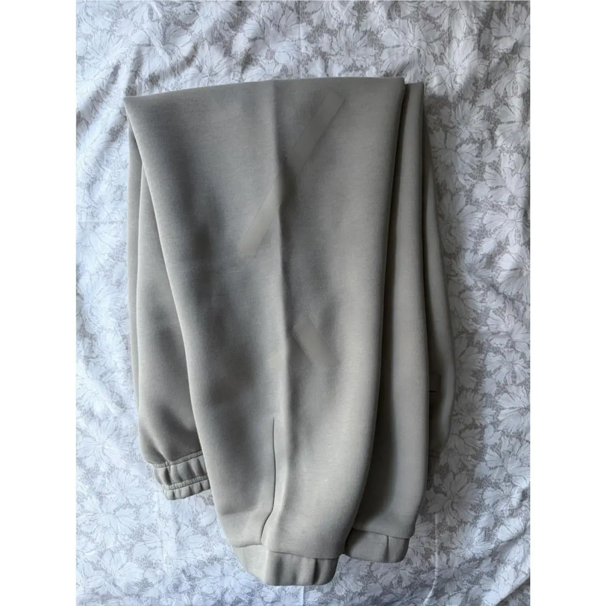 Adidas clothing - Beige 5