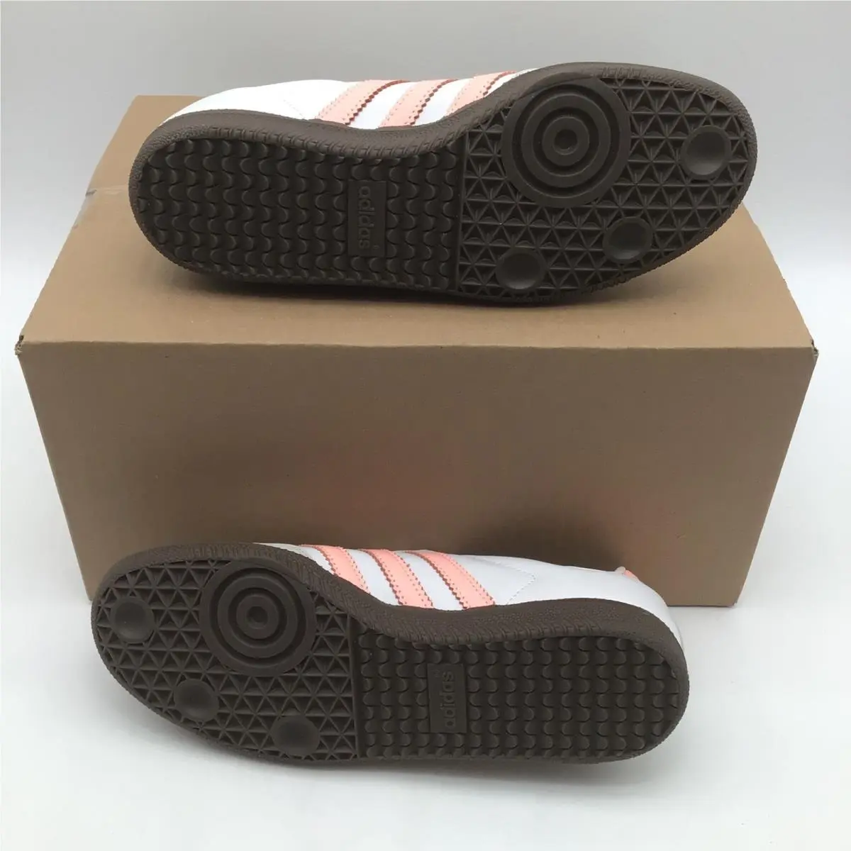 Adidas shoes - adidas Samba OG - Samba - White 3