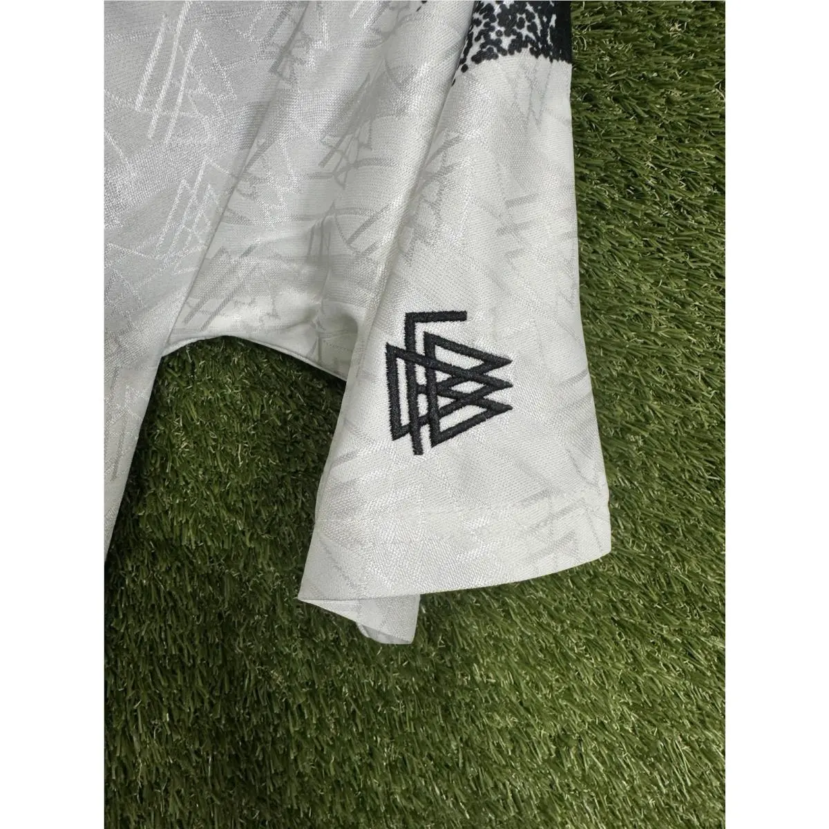 Adidas clothing - White, Black, Red, Yellow 1