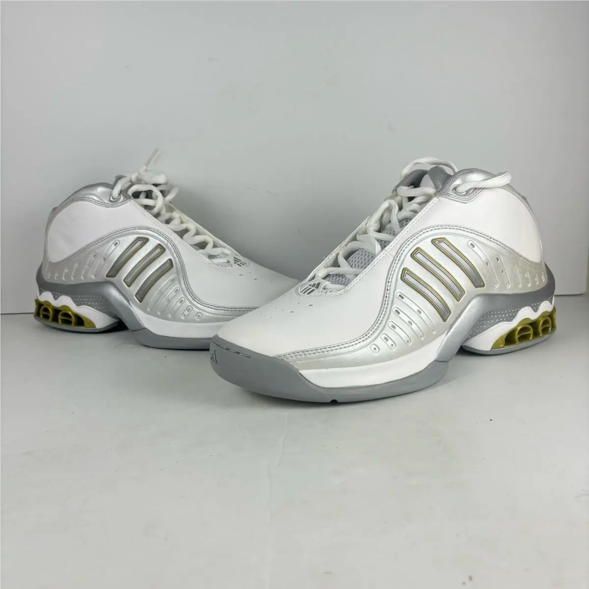 Adidas shoes - 466170 - 466170 - White 0